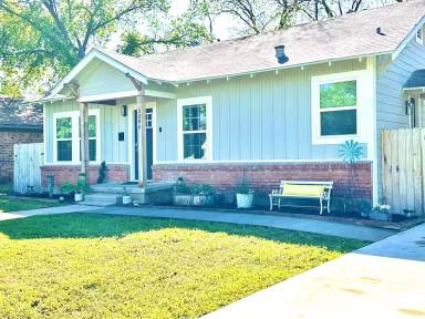 Main picture of 3206 Fadal Ave