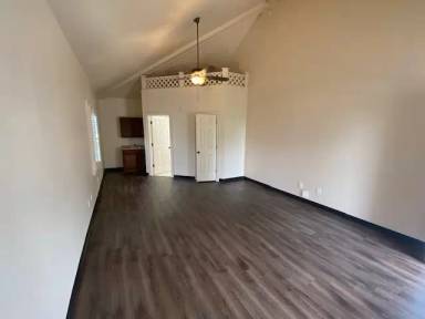 Main picture of 4325 Casino Center Dr