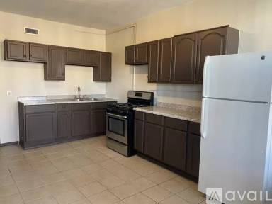 Main picture of 4138 S Archer Ave
