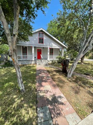 Main picture of 1205 Westgate