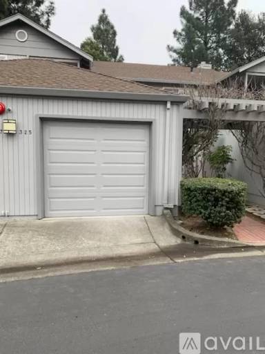 Main picture of 325 Blanchard Ln