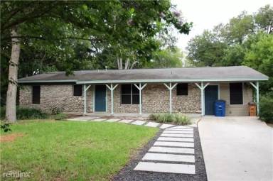 Main picture of 2402 Ware Rd
