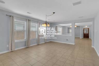 Main picture of 16238 Ranchland Ln