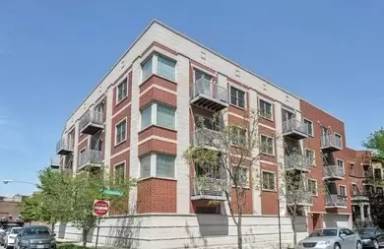 Main picture of 4616 N Kenmore Ave