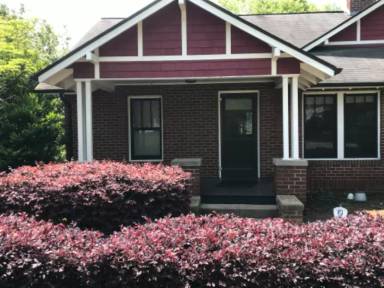 Main picture of 43 Crestview St