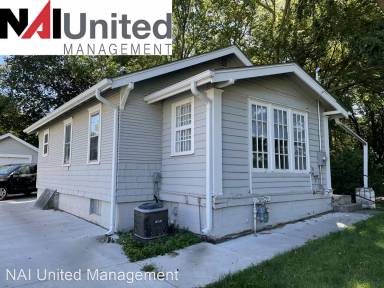 Main picture of 1616 S Maple St