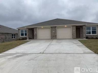 Main picture of 1025 Cline Dr