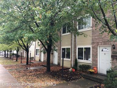 Main picture of 1352 S Talbott St