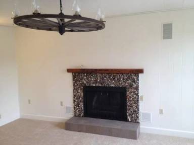 Main picture of 2601 W Babcock St