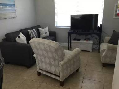 Main picture of 90 144th Ave