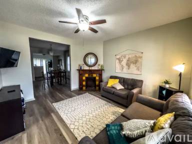Main picture of 1145 Park Ave