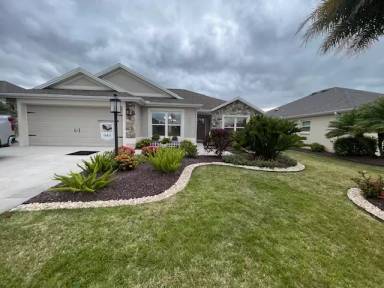 Main picture of 949 Vaughn Way