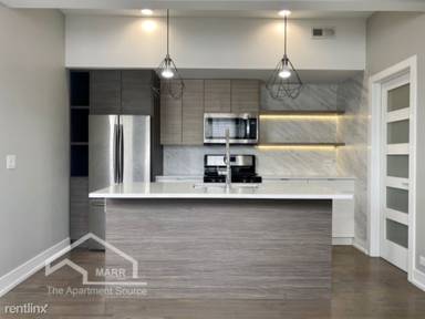 Main picture of 2453 W Chicago Ave