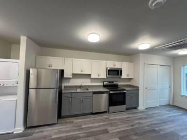 Main picture of 1400 Sycamore St