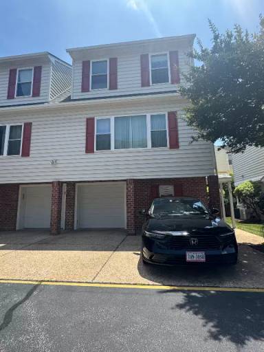 Main picture of 8550 Tidewater Dr