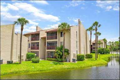 Main picture of 8602 Champlain Ct