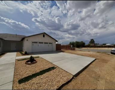 Main picture of 20449 81st St