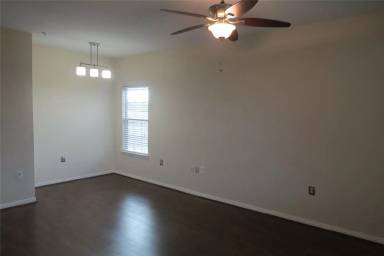 Main picture of 3242 Kilgore St