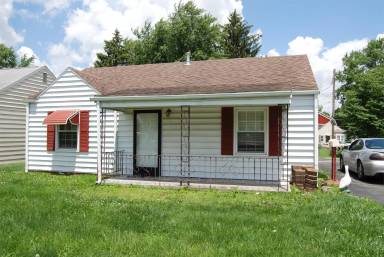 Main picture of 1904 E 26th St