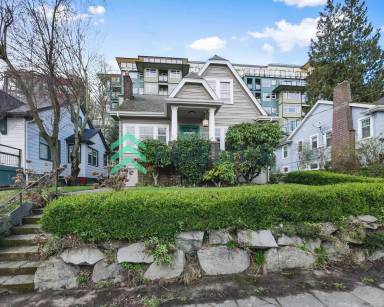 Main picture of 1919 Dexter Ave N