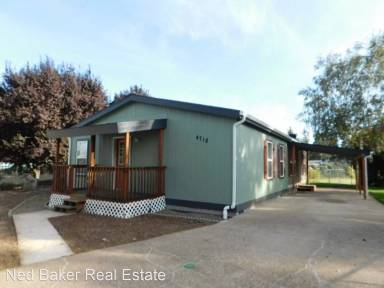 Main picture of 4718 Deepwood Loop NE