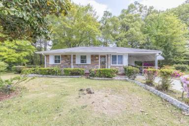 Main picture of 925 Fleetwood Dr