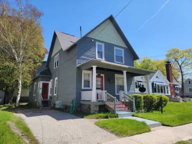 Main picture of 139 Ford St