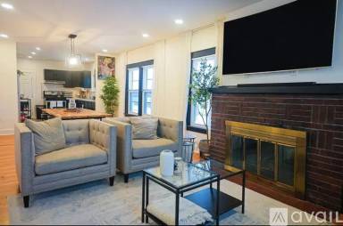 Main picture of 202 Dale St