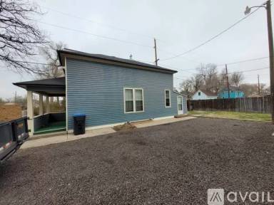 Main picture of 1711 Van Lennen Ave