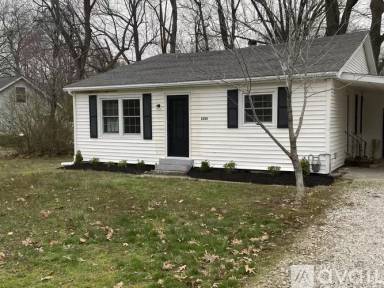 Main picture of 2222 W Hovekamp Rd