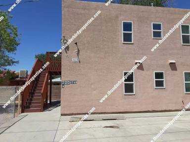 Main picture of 200 Utah St NE