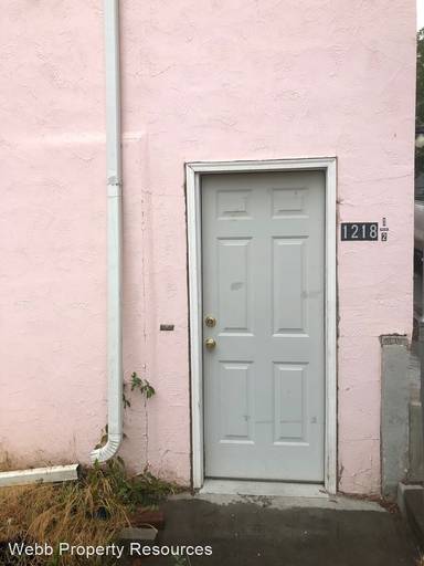 Main picture of 1218 1/2 NW Despain Pl