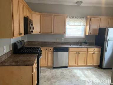 Main picture of 527 Ashmont St