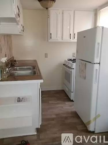 Main picture of 42 Emmett St