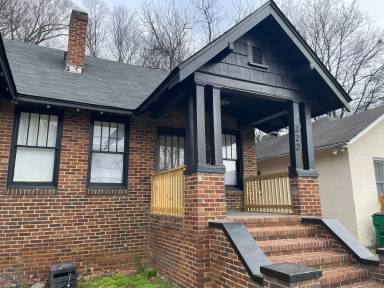 Main picture of 222 Auten St