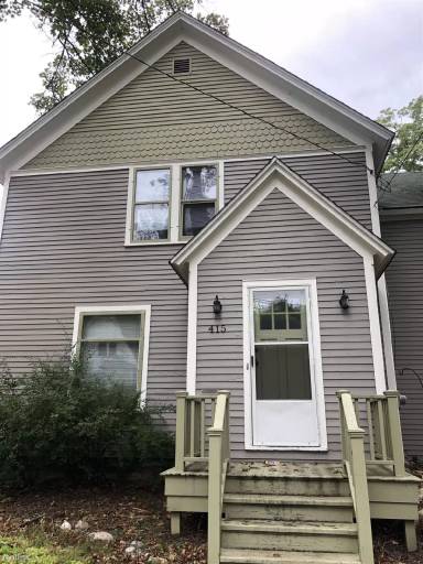 Main picture of 415 Stanwood St