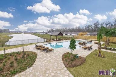 Main picture of 8040 Valencia Ct