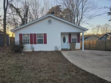 Main picture of 2820 Imperial Dr