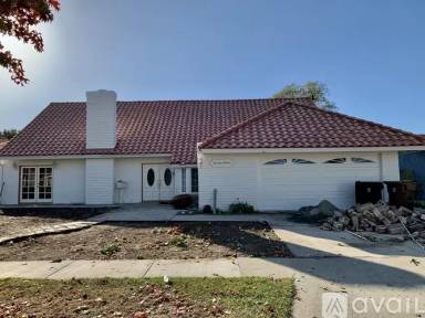 Main picture of 1411 S Pembrooke Ln