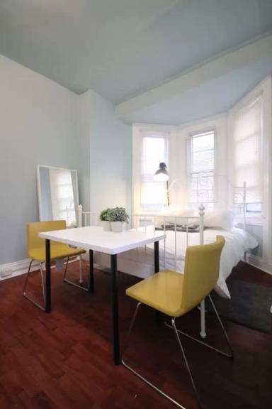 Main picture of 4417 Sansom St