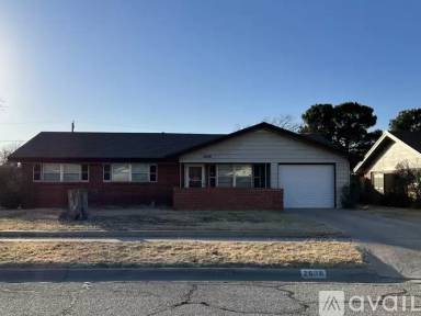 Main picture of 2606 Lynn Dr