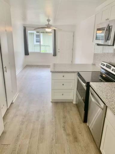 Main picture of 714 Kihapai Pl