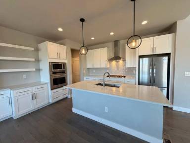 Main picture of 22561 E Hinsdale Ave