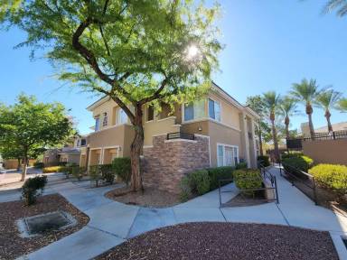 Main picture of 821 Peachy Canyon Cir