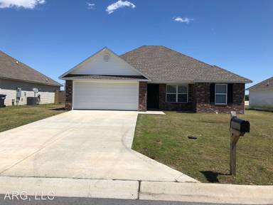 Main picture of 3702 Churchhill Dr