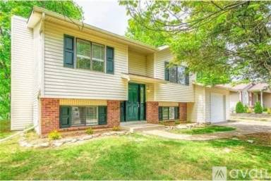 Main picture of 706 Eastbrook Ln