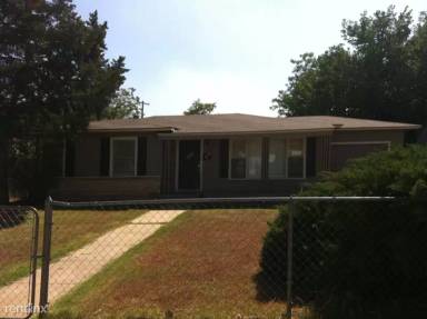 Main picture of 1917 37th St