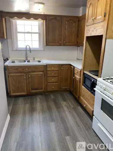 Main picture of 14 N Cannon Dr