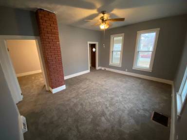 Main picture of 2535 Avenue B