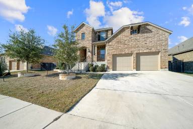Main picture of 12027 Bailey Hls